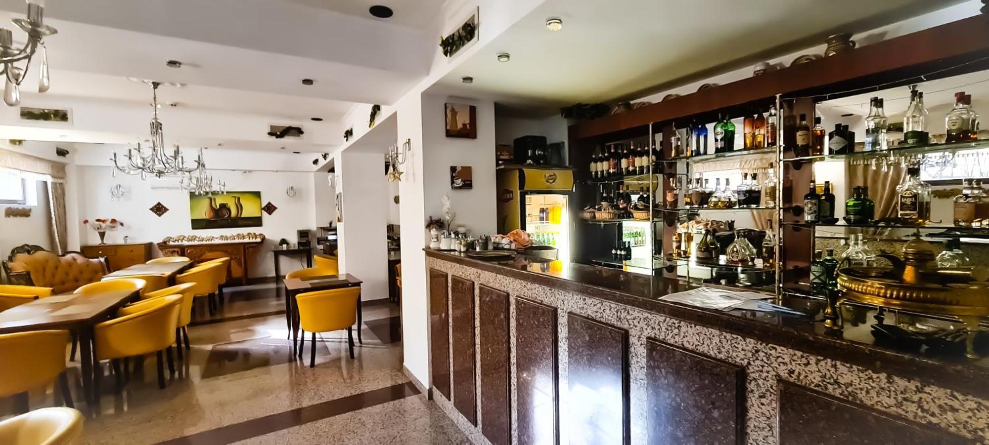 Casa Michelangelo Hotel Bukares Bagian luar foto